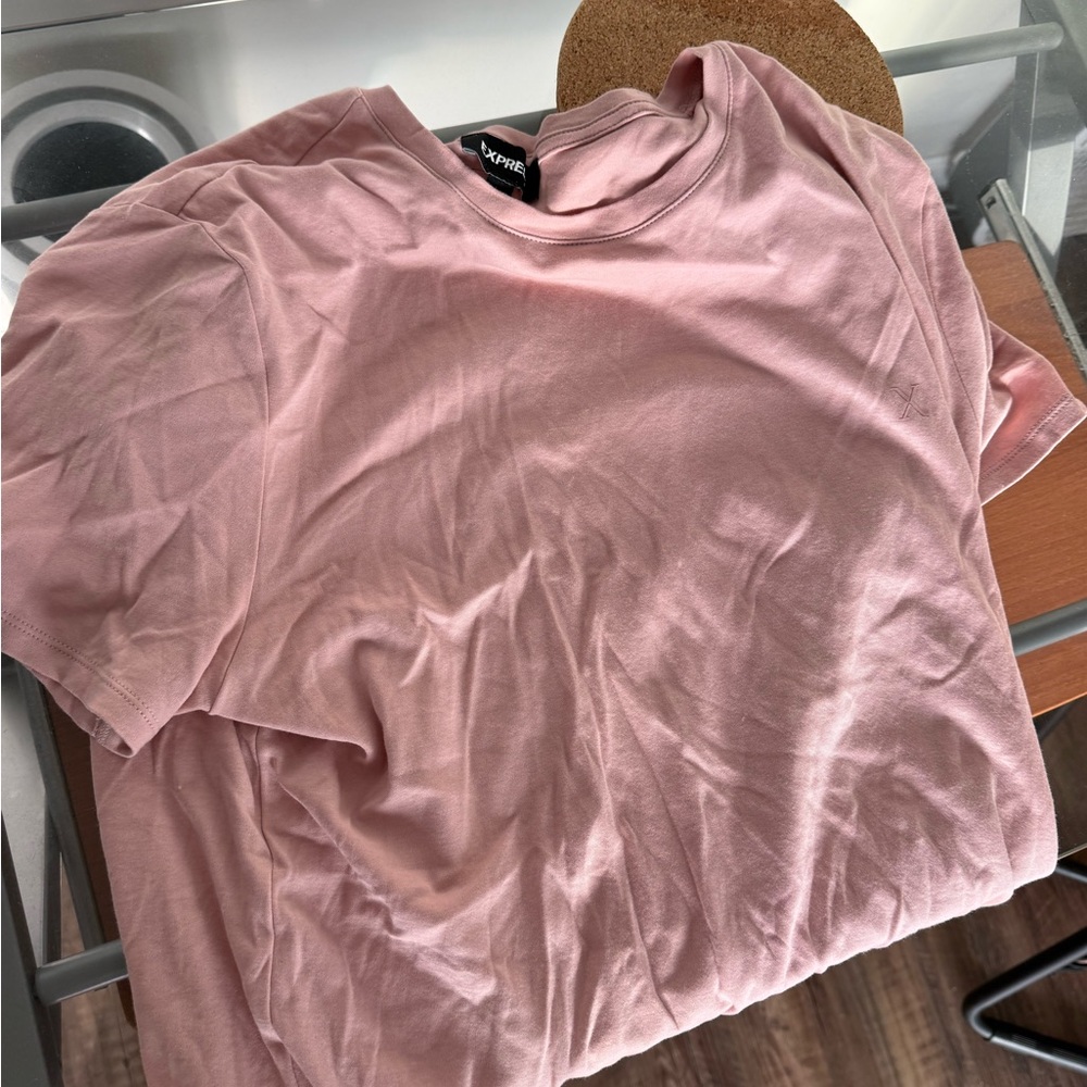 Express Pink Tee Medium - Picture 4 of 4